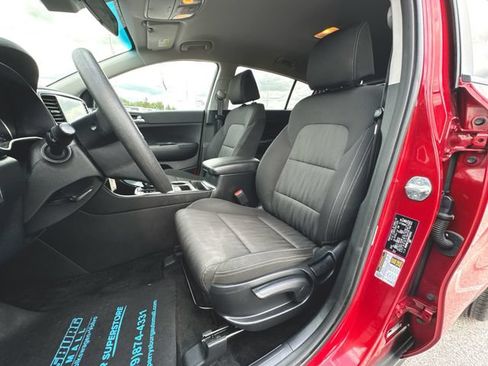 Used 2022 Kia Sportage LX AWD/4WD image 17