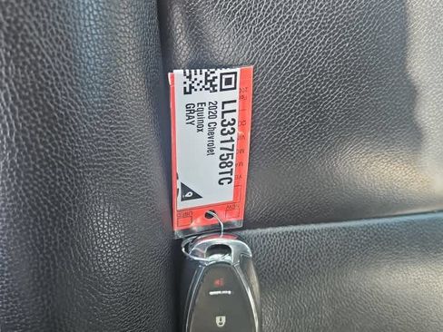 Used 2020 Chevrolet Equinox LT FWD image 21