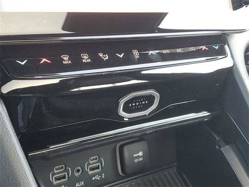 New 2026 Jeep Grand Cherokee L Limited AWD/4WD image 29