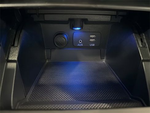 Used 2018 Subaru Outback 2.5i Limited image 24