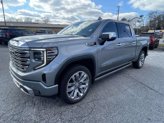Used 2024 GMC Sierra 1500 Denali w/ Denali Reserve Package AWD/4WD image 9