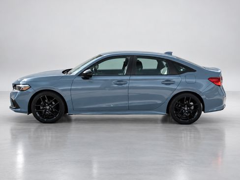 Used 2023 Honda Civic Sport image 6