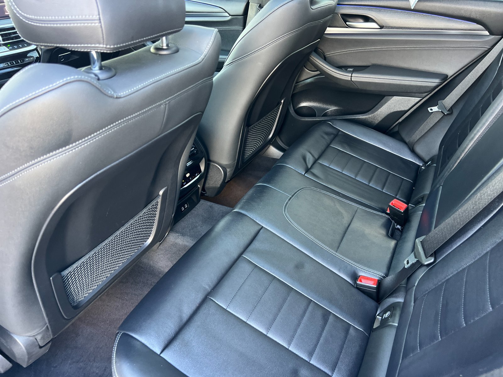 Used 2024 BMW X3 sDrive30i w/ Premium Package w/ZPA RWD image 11