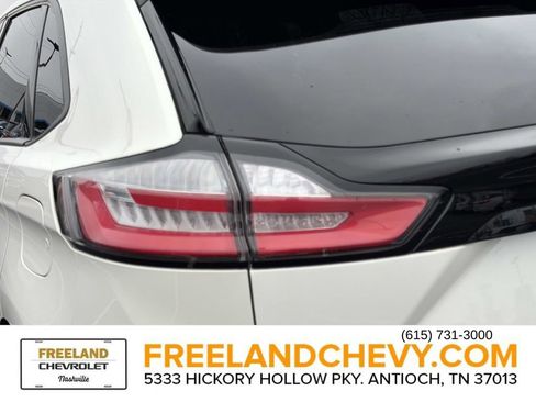 Used 2022 Ford Edge ST image 12