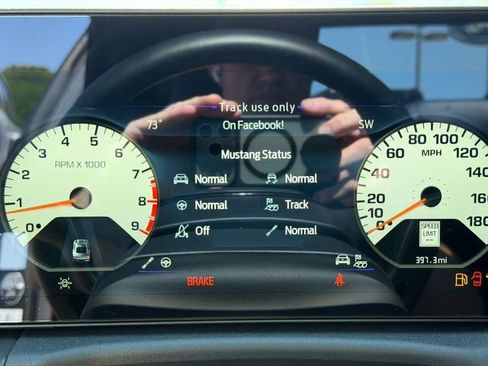 Used 2025 Ford Mustang Dark Horse w/ Dark Horse Handlin Package RWD image 34