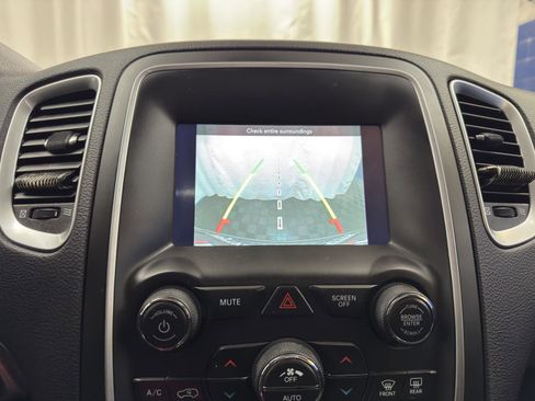 Used 2020 Dodge Durango SXT image 23