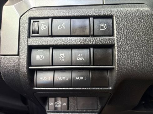 Used 2025 Toyota Tacoma TRD Sport w/ TRD Sport Upgrade Package AWD/4WD image 19