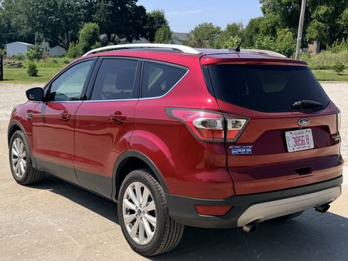 Used 2017 Ford Escape Titanium AWD/4WD image 8