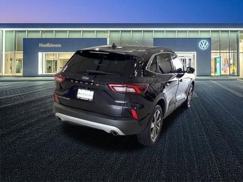 Used 2023 Ford Escape Platinum AWD/4WD image 24