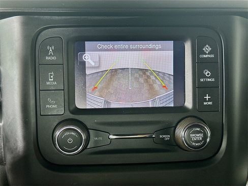 Used 2024 RAM 3500 Tradesman w/ Chrome Appearance Group image 19