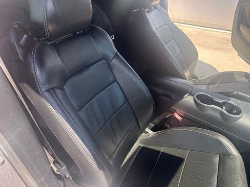 Certified 2022 Ford Mustang Premium RWD image 28