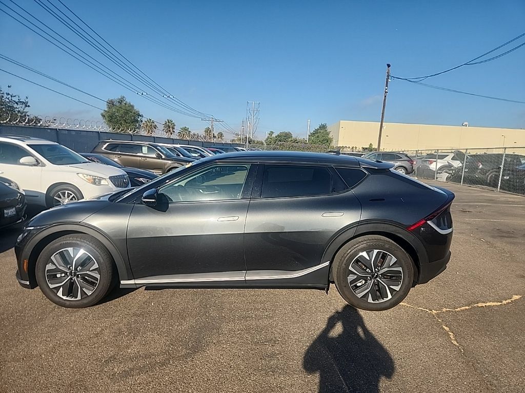 Certified 2024 Kia EV6 Light RWD image 10