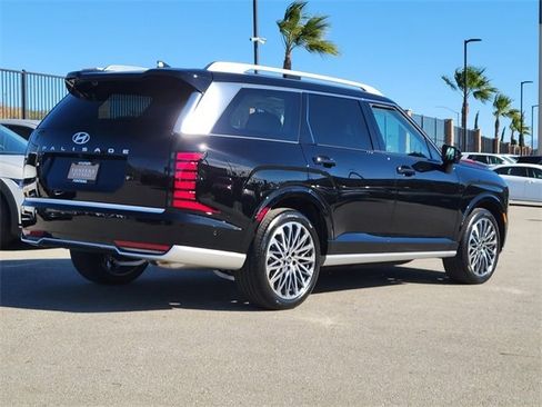 New 2026 Hyundai Palisade Calligraphy image 2