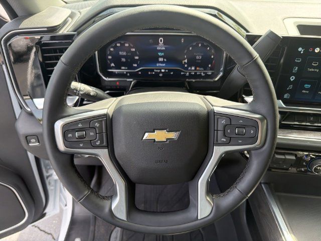 Certified 2025 Chevrolet Silverado 3500 LTZ w/ LTZ Premium Package AWD/4WD image 33