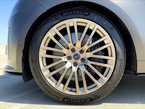 New 2025 Land Rover Range Rover Sport SV Edition Two image 17