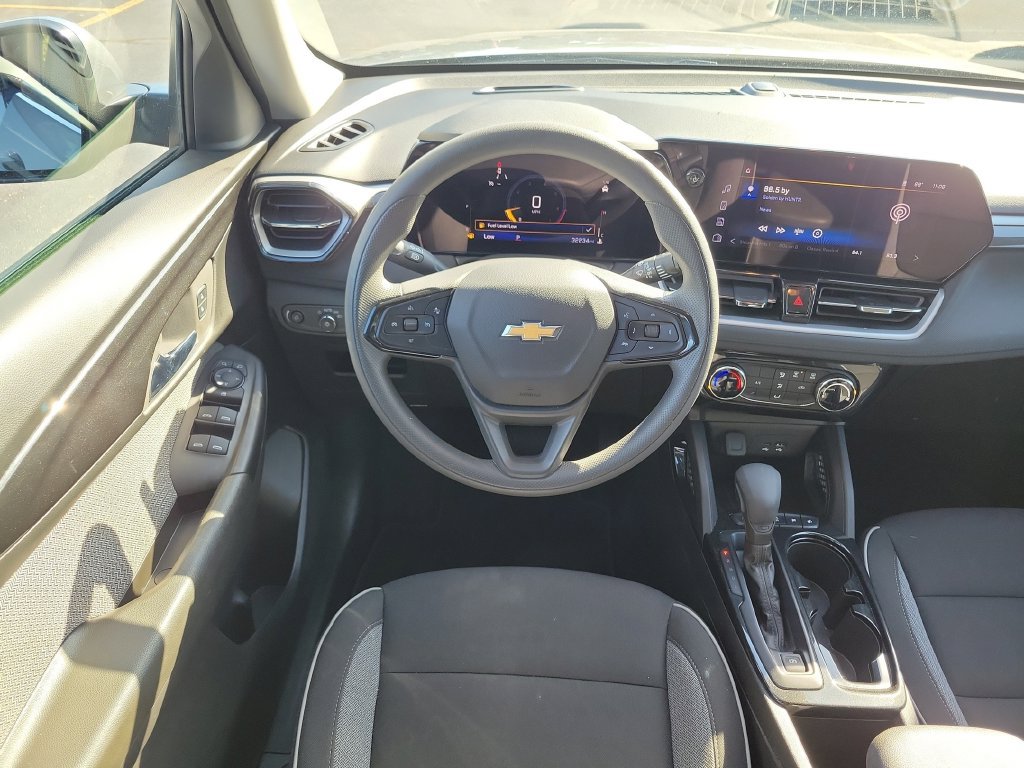 Used 2026 Chevrolet TrailBlazer LT FWD image 15