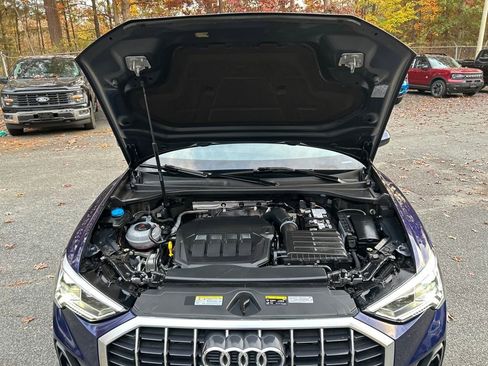 Used 2025 Audi Q3 2.0T Premium image 11