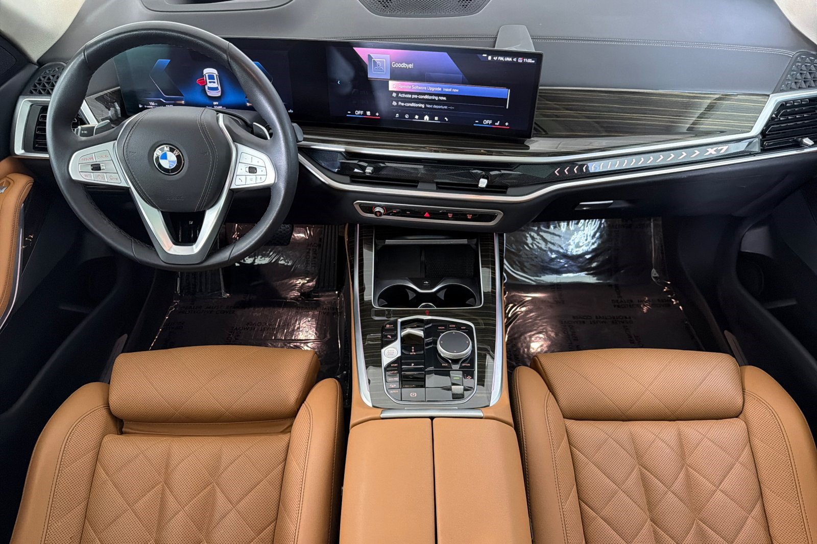 Used 2024 BMW X7 xDrive40i w/ Climate Comfort Package AWD/4WD image 15