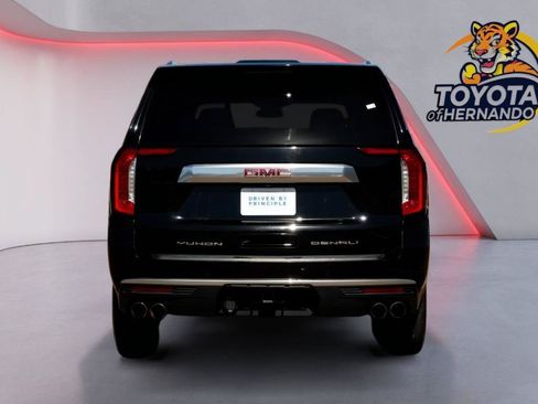 Used 2024 GMC Yukon XL Denali AWD/4WD image 6