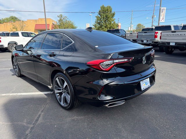 Used 2025 Acura TLX w/ Technology Package FWD image 10