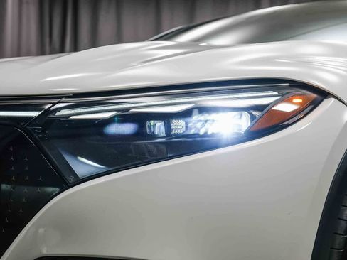 Certified 2023 Mercedes-Benz EQS 450+ SUV image 11