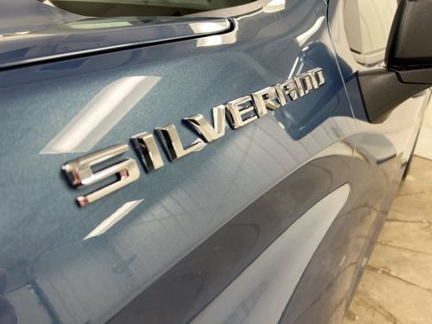 Used 2024 Chevrolet Silverado 1500 LT AWD/4WD image 26