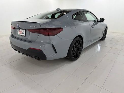 Used 2026 BMW 430i xDrive Coupe w/ M Sport Package AWD/4WD image 5