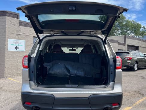 Used 2019 Subaru Ascent Limited w/ Popular Package #3 AWD/4WD image 24