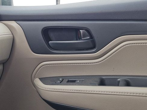 Used 2019 Honda Odyssey EX-L image 12