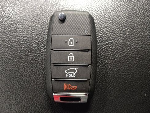 Used 2017 Kia Sportage LX w/ Option Group 012 image 32