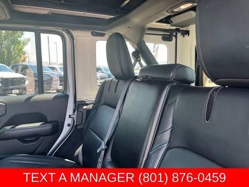 Used 2024 Jeep Wrangler High Altitude AWD/4WD image 18