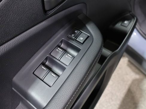 Used 2025 Honda Ridgeline Sport image 14