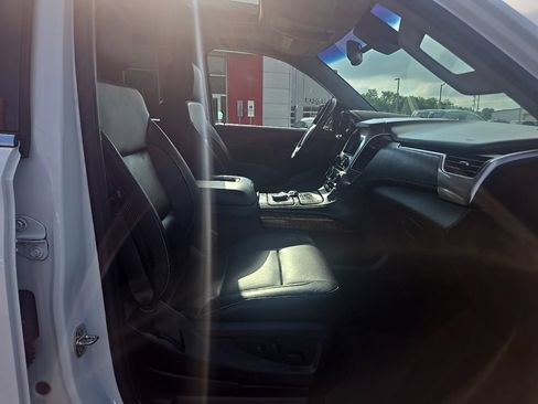 Used 2019 Chevrolet Tahoe Premier AWD/4WD image 26