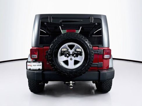 Used 2012 Jeep Wrangler Unlimited Sport AWD/4WD image 9