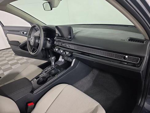 Certified 2023 Honda Civic LX image 27