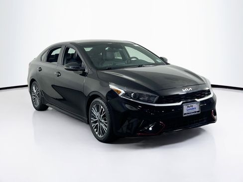 Used 2023 Kia Forte GT-Line FWD image 3