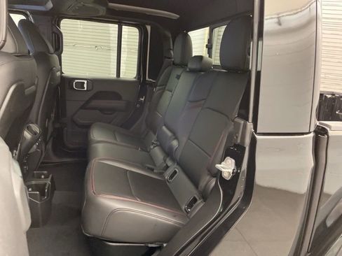 New 2026 Jeep Gladiator Rubicon image 17