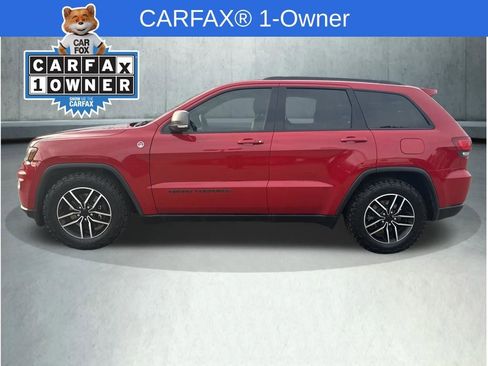 Used 2021 Jeep Grand Cherokee Trailhawk w/ Trailhawk Luxury Group image 2