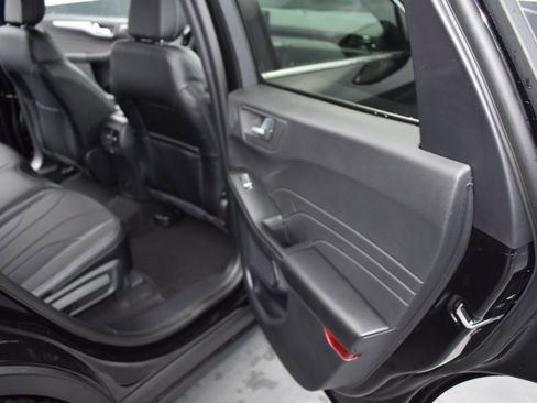 New 2025 Ford Escape Base w/ PHEV Premium Package image 16