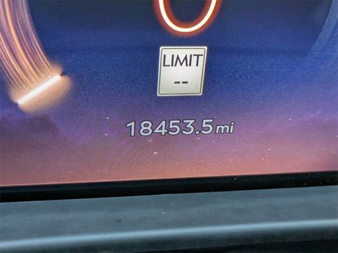 Certified 2025 Lincoln Aviator Black Label image 33