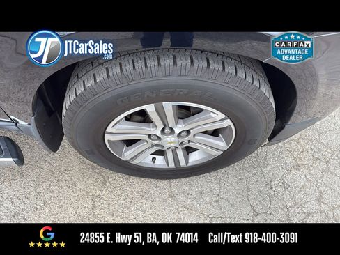 Used 2017 Chevrolet Traverse LT w/ LPO, 'HIT The Road' Package image 38