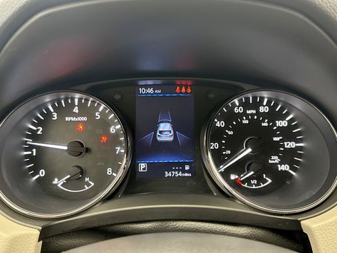 Used 2020 Nissan Rogue Sport SV image 13