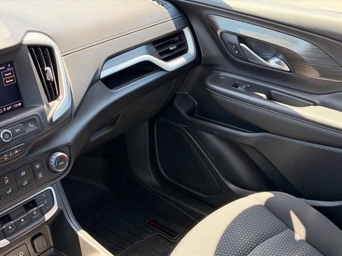 Used 2022 GMC Terrain SLE AWD/4WD image 14