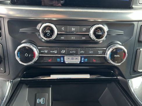 Certified 2023 Ford F150 Lariat image 33