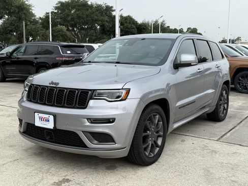 Used 2020 Jeep Grand Cherokee High Altitude AWD/4WD image 9