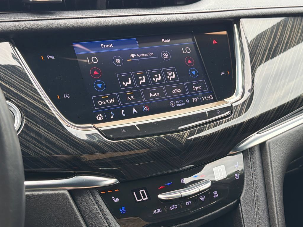 Certified 2023 Cadillac XT6 Premium Luxury AWD/4WD image 8