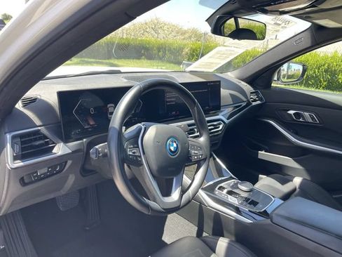 Used 2023 BMW 330e RWD image 10