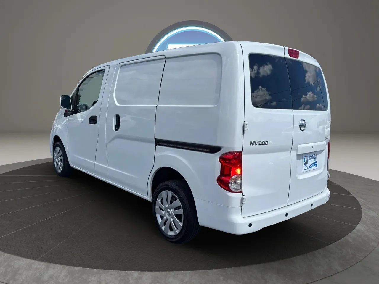 Used 2020 Nissan NV200 SV w/ Back Door Glass Package FWD image 9