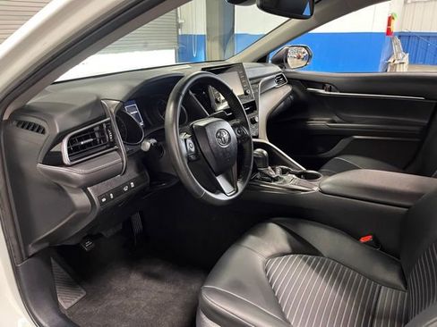 Used 2024 Toyota Camry SE w/ Convenience Package FWD image 22