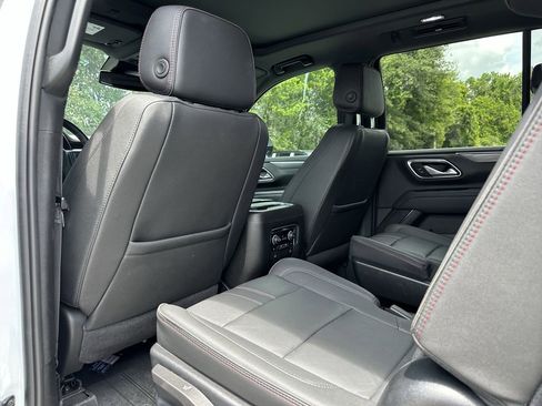 Used 2024 Chevrolet Tahoe RST w/ Luxury Package AWD/4WD image 18